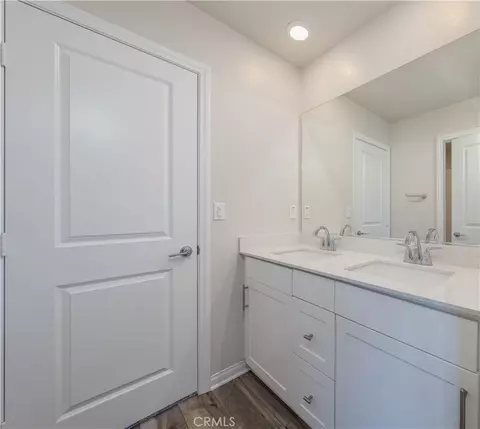Entry Way - 466 Meyer, Upland, CA 91786 photo 5 of 6