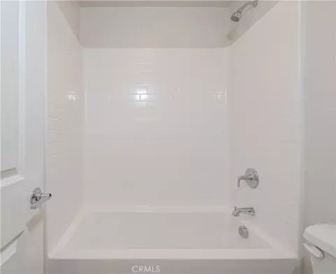 Bath - 466 Meyer, Upland, CA 91786 photo 5 of 5