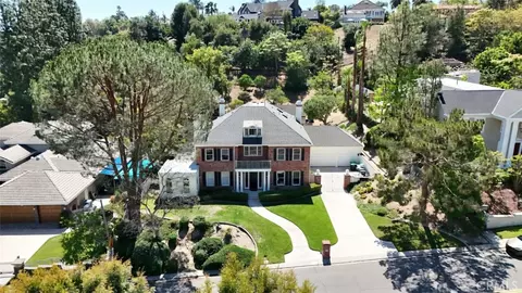 25602 Rapid Fls, Laguna Hills, CA 92653