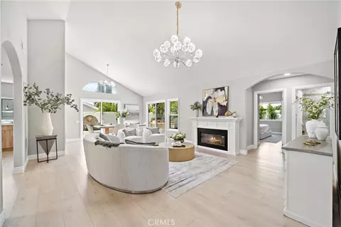 25981 Cordillera Dr, Mission Viejo, CA 92691