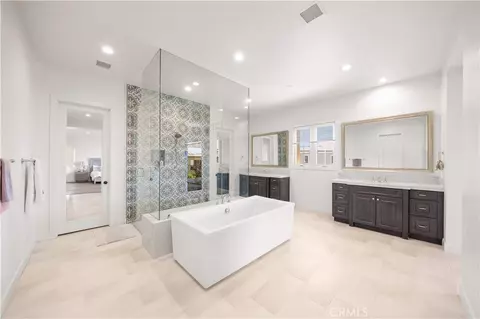 Bath - 92 Interstellar, Irvine, CA 92618 photo 3 of 4