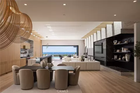 53 Cambria Dr, Corona Del Mar, CA 92625