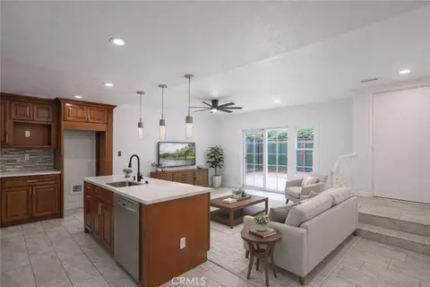 14133 Windjammer Ln, Westminster, CA 92683 photo 3