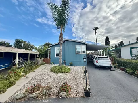 7051 Ellis #29, Huntington Beach, CA 92648