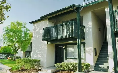 23232 Orange Ave, Lake Forest, CA 92630