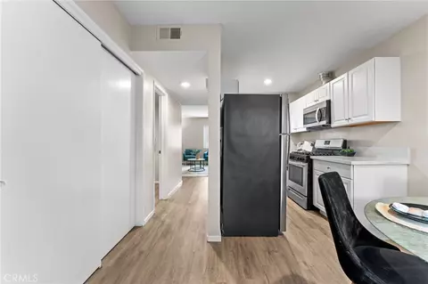 Entry Way - 595 7th, Imperial Beach, CA 91932 photo 1 of 2