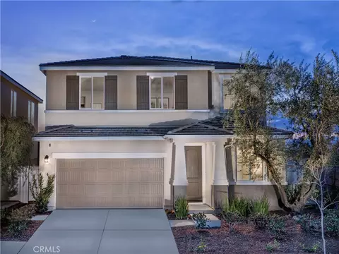 2069 Grapefruit St, Redlands, CA 92374