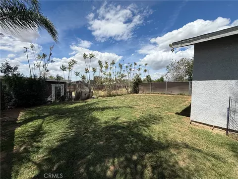 13364 Sidana, Yucaipa, CA 92399 photo 2