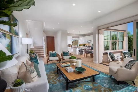 209 Birdseye, Irvine, CA 92618 photo 2
