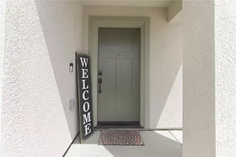 Entry Way - 8716 Akero, Bakersfield, CA 93307 photo 1 of 6