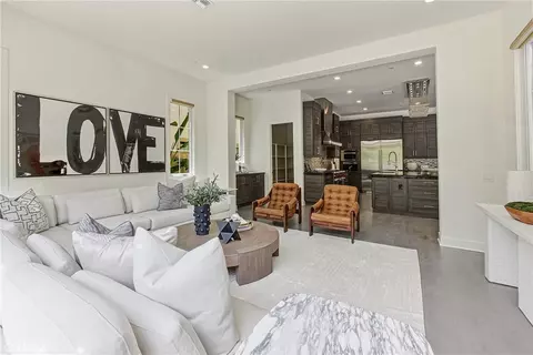 Living - 79 Eider Run, Irvine, CA 92618 photo 4 of 5