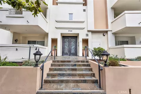 1726 S Bentley Ave #403, Los Angeles, CA 90025