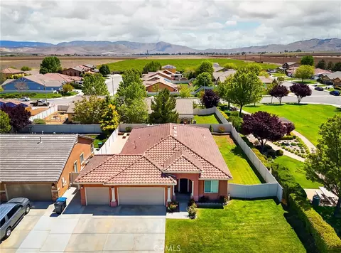 View/Area - 1198 Canyon Dr W, Tehachapi, CA 93561 photo 1 of 7
