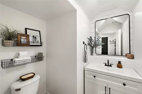 Bath - 90 Three Vines Ct, Ladera Ranch, CA 92694 photo 1 of 4