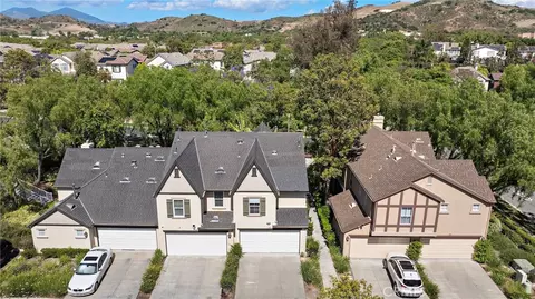View/Area - 90 Three Vines Ct, Ladera Ranch, CA 92694 photo 1 of 5