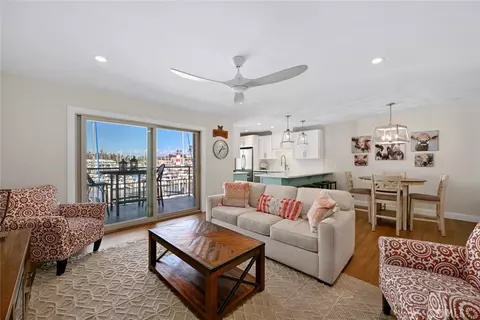 1202 N Pacific #206B, Oceanside, CA 92054