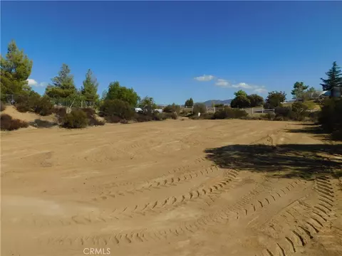 754 Rolling Hills Dr, Aguanga, CA 92536