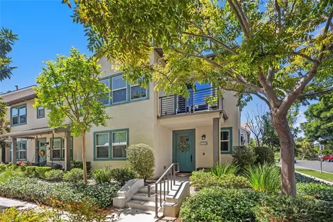 128 Natal Rd, Rancho Mission Viejo, CA 92694