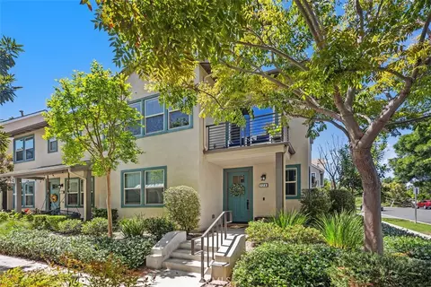 128 Natal Rd, Rancho Mission Viejo, CA 92694