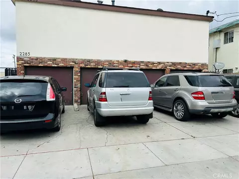 2285 Lewis Ave, Long Beach, CA 90806