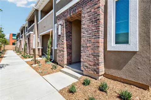 2720 Crozier Ct, Pomona, CA 91767