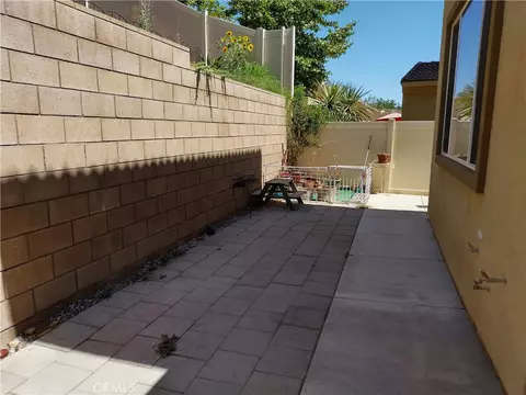 Exterior - 11811 Cramer Rd, Yucaipa, CA 92399 photo 5 of 12