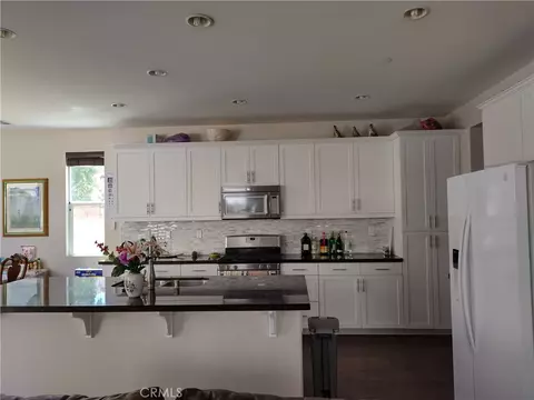 Kitchen - 11811 Cramer Rd, Yucaipa, CA 92399 photo 5 of 5