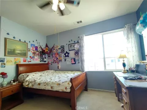 Bedroom - 11811 Cramer Rd, Yucaipa, CA 92399 photo 6 of 10