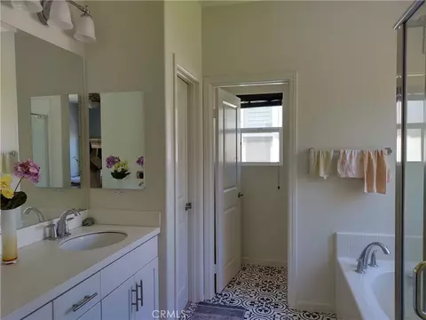 Entry Way - 11811 Cramer Rd, Yucaipa, CA 92399 photo 3 of 5