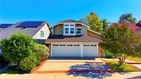 15 Blue Rdg, Irvine, CA 92620
