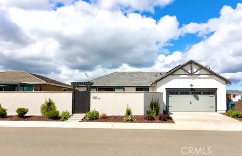 961 Carroll Way, Vacaville, CA 95687