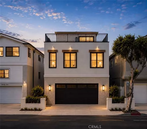1123 E Balboa, Newport Beach, CA 92661
