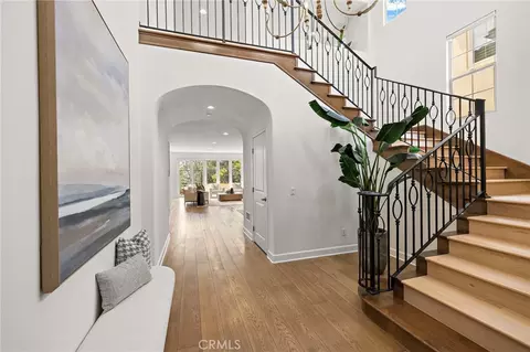 122 Catalonia, Irvine, CA 92618