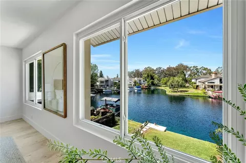 22706 Wood Lake Ln, Lake Forest, CA 92630