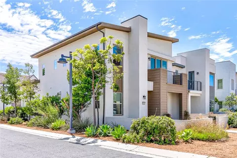 Exterior - 168 Scale, Irvine, CA 92618 photo 3 of 17