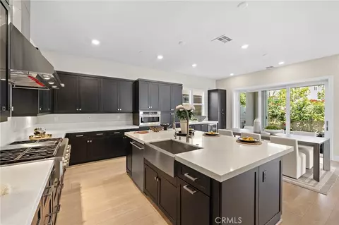 Kitchen - 77 Pelican, Irvine, CA 92618 photo 6 of 6