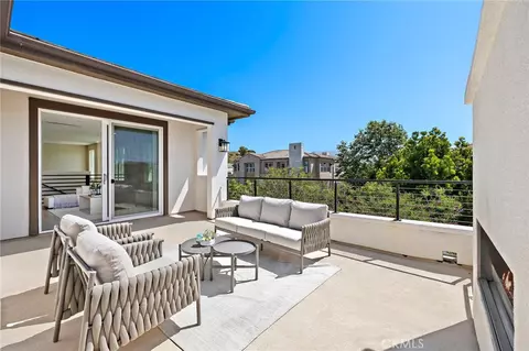 Exterior - 77 Pelican, Irvine, CA 92618 photo 11 of 14