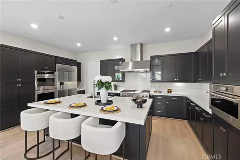 Kitchen - 77 Pelican, Irvine, CA 92618 photo 2 of 6