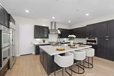 Kitchen - 77 Pelican, Irvine, CA 92618 photo 1 of 6