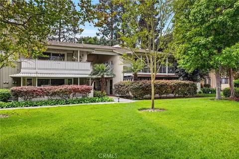 118 Via Estrada #D, Laguna Woods, CA 92637