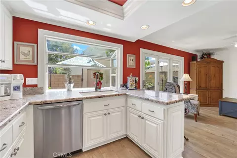 15 Snapdragon #8, Irvine, CA 92604