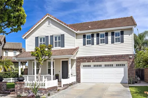 8 Steven Ct, Ladera Ranch, CA 92694