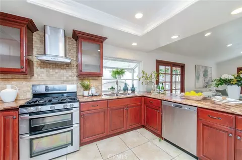 Kitchen - 7 Palmatum, Irvine, CA 92620 photo 3 of 3