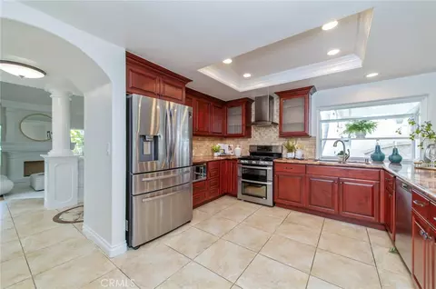 Kitchen - 7 Palmatum, Irvine, CA 92620 photo 2 of 3