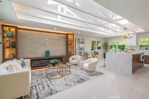 3325 Via Carrizo UNIT A, Laguna Woods, CA 92637