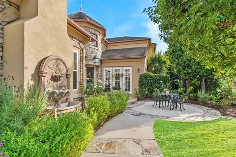 Exterior - 36 Walnut Crk, Irvine, CA 92602 photo 8 of 27