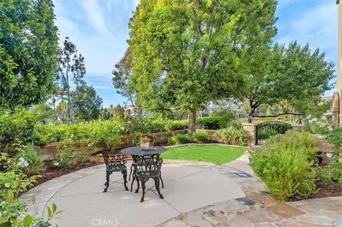 Exterior - 36 Walnut Crk, Irvine, CA 92602 photo 9 of 27
