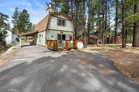 560 Lakewood Ln, Big Bear Lake, CA 92315