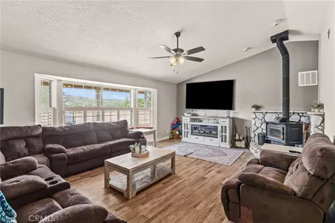 Other - 6861 Oak Hill Rd, Oak Hills, CA 92344 photo 1 of 8