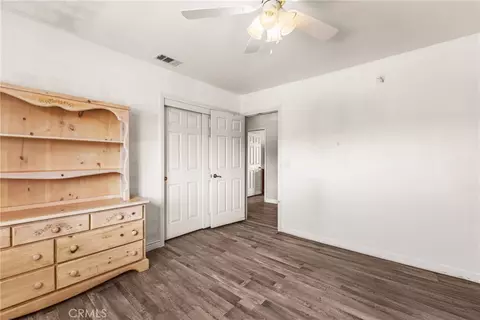Bedroom - 6861 Oak Hill Rd, Oak Hills, CA 92344 photo 6 of 6